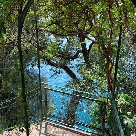 La - Luxury With Private Sea Access 빌라