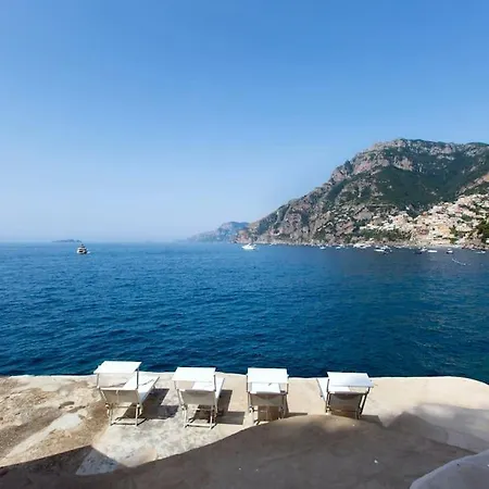 Βίλα La - Luxury With Private Sea Access