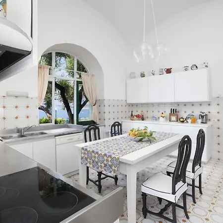 La - Luxury With Private Sea Access *